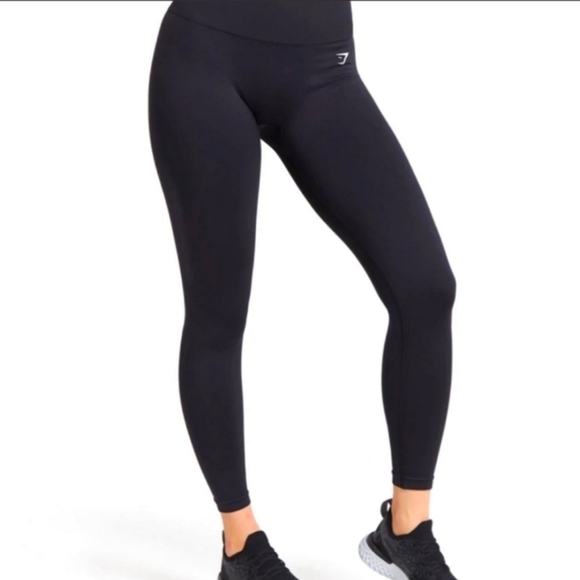 Gymshark Pants - GYMSHARK Black Leggings | High-rise
